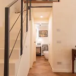 Elegant Historic Apartment In The Heart Of Turin